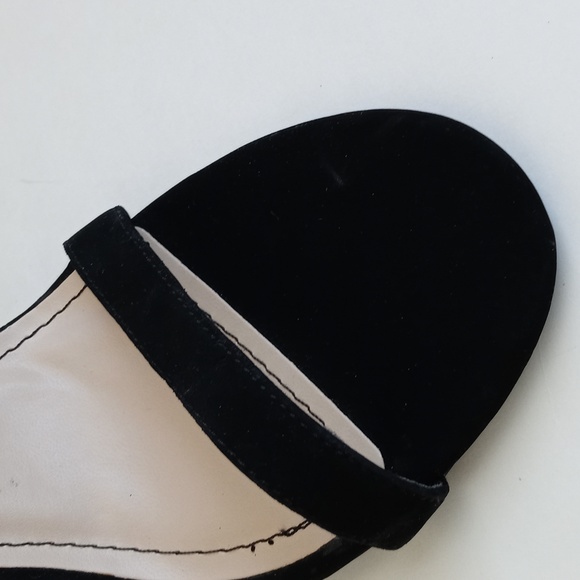 *Relisted* Anne Michelle Women's Black Velvet Cross Toe Ankle Strap 4" Heels 7.5 - Picture 5 of 11